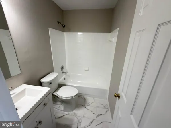 $459,900 | 4206 Ashmere Circle, Dumfries, VA 22025