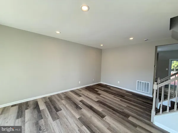 $459,900 | 4206 Ashmere Circle, Dumfries, VA 22025