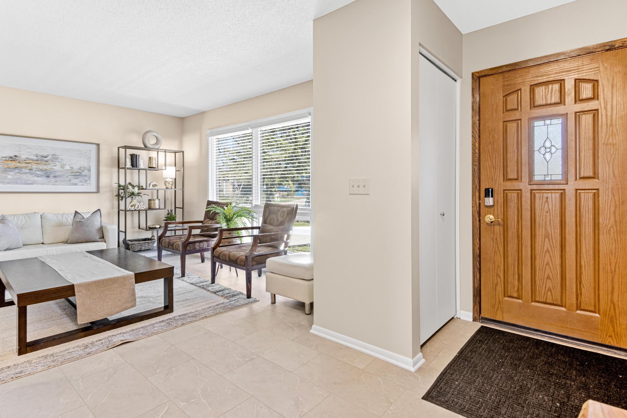 8429 66th Street South Cottage Grove, MN 55016 - Photo 4 of 44