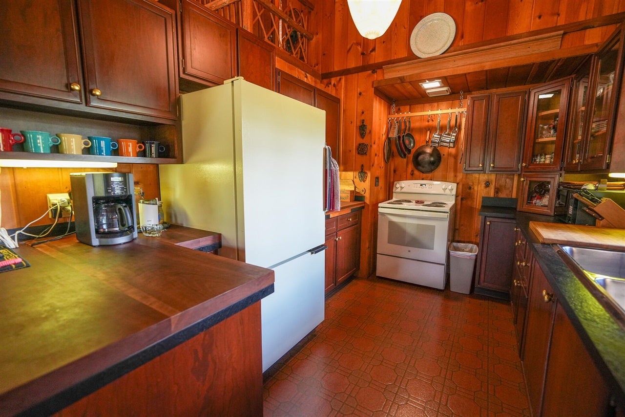 5118 North Raymond Road Luther, MI 49656 - Photo 9 of 67 Gallery Image 9