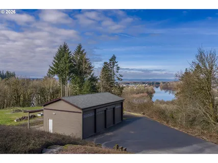 $1,995,000 | 33500 Northwest Norstar Ranch Road, Ridgefield, WA 98642