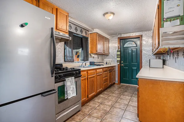 $180,000 | 130 South Benton Street, Bellevue, MI 49021