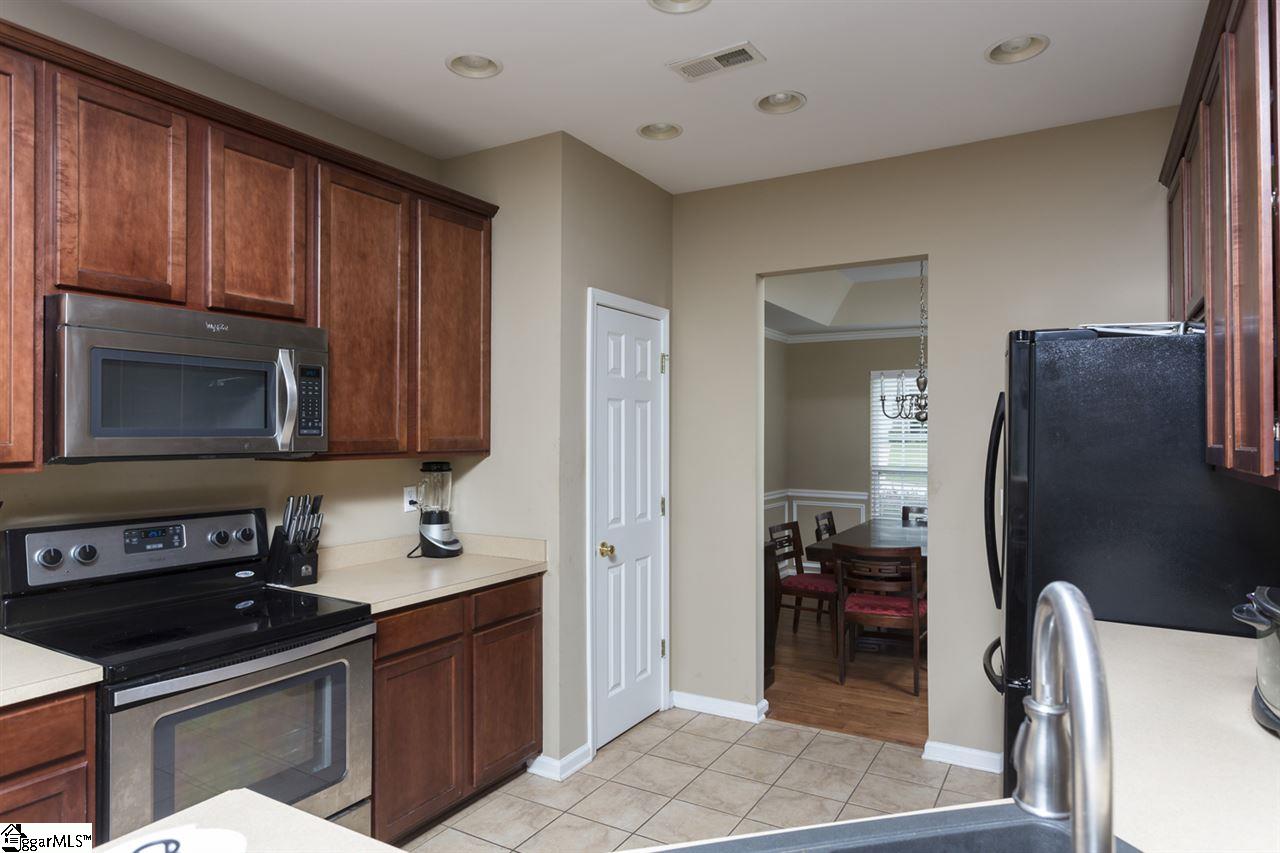 409 Middleshare Drive Mauldin, SC 29662 - Photo 14 of 34 Gallery Image 14