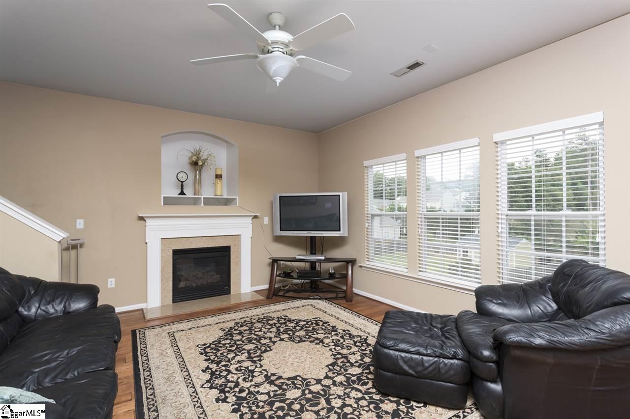 409 Middleshare Drive Mauldin, SC 29662 - Photo 16 of 34 Gallery Image 16