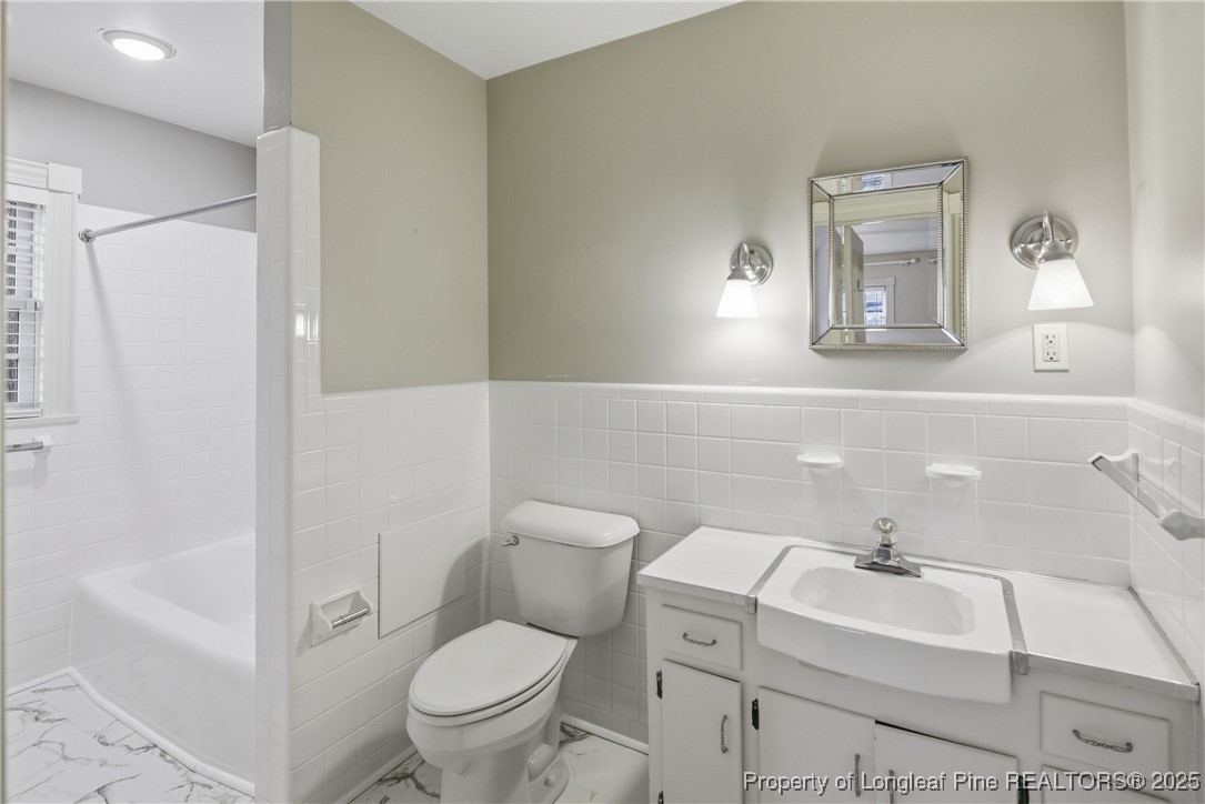 1513 Raeford Road Fayetteville, NC 28305 - Photo 31 of 39