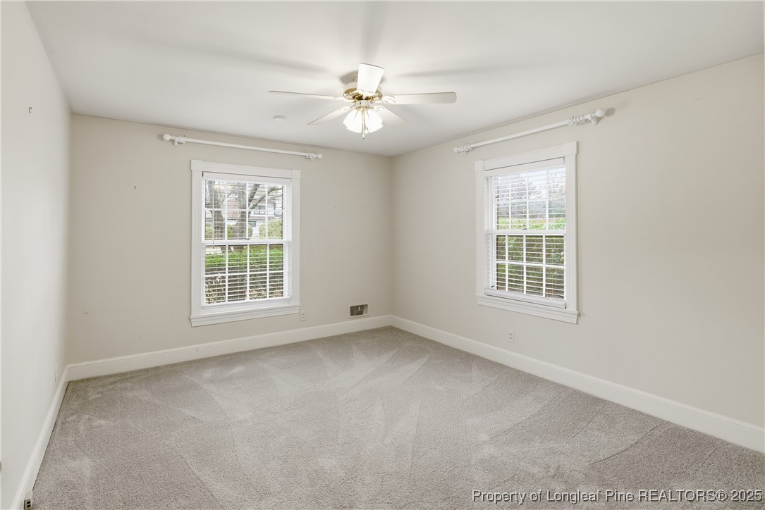 1513 Raeford Road Fayetteville, NC 28305 - Photo 35 of 39