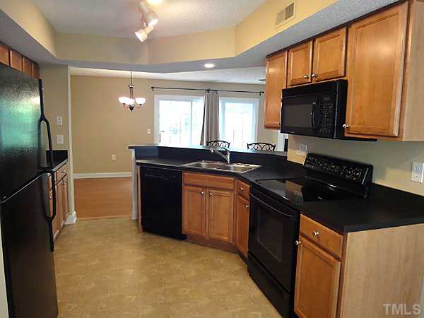7725 Falcon Rest Circle Raleigh, NC 27615 - Photo 3 of 16 Gallery Image 3