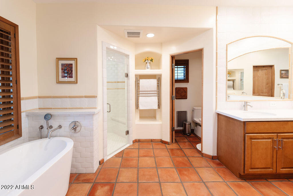5740 East Doubletree Ranch Road Paradise Valley, AZ 85253 - Photo 16 of 71 5749-6
