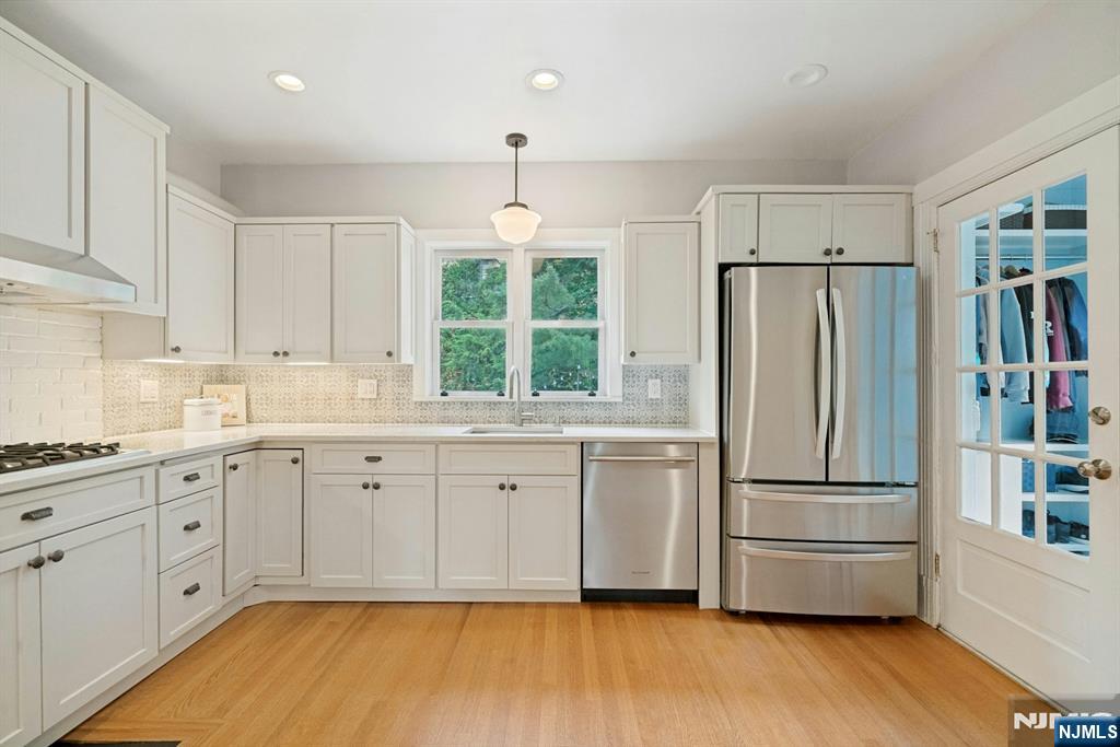 141 West End Avenue Ridgewood, NJ 07450 - Photo 13 of 39