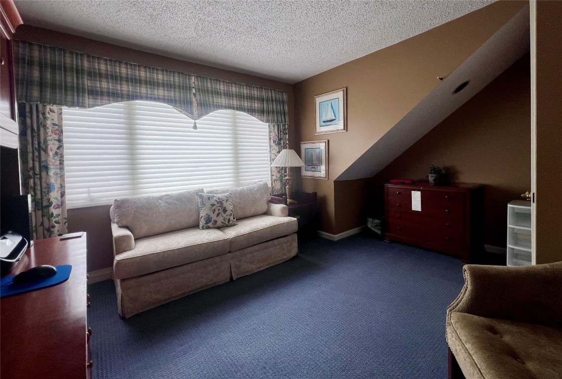 95116 Sandpiper Loop Fernandina Beach, FL 32034 - Photo 24 of 40 a living room with furniture and a window