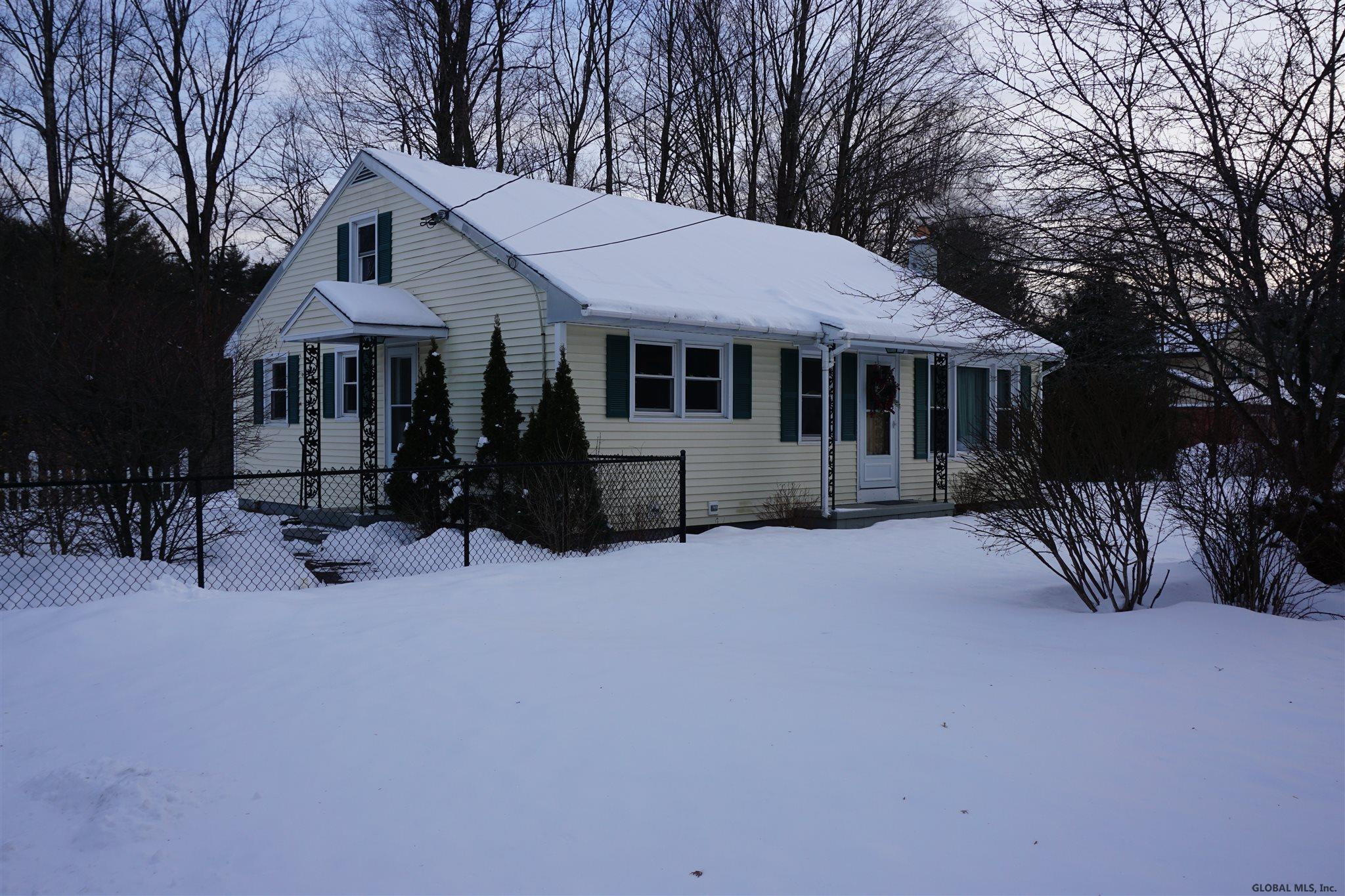 45 Smith Bridge Road Wilton, NY 12866 - Photo 3 of 31 Photo 3