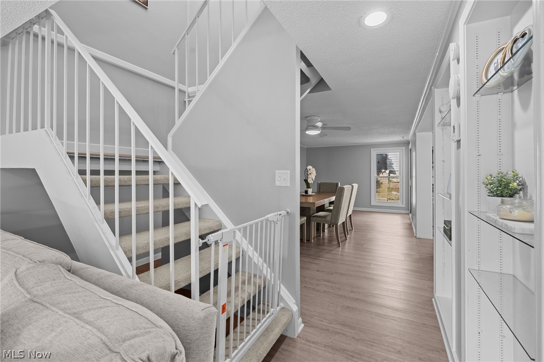 988 Som Center Road, Unit E2 Cleveland, OH 44143 - Photo 14 of 49