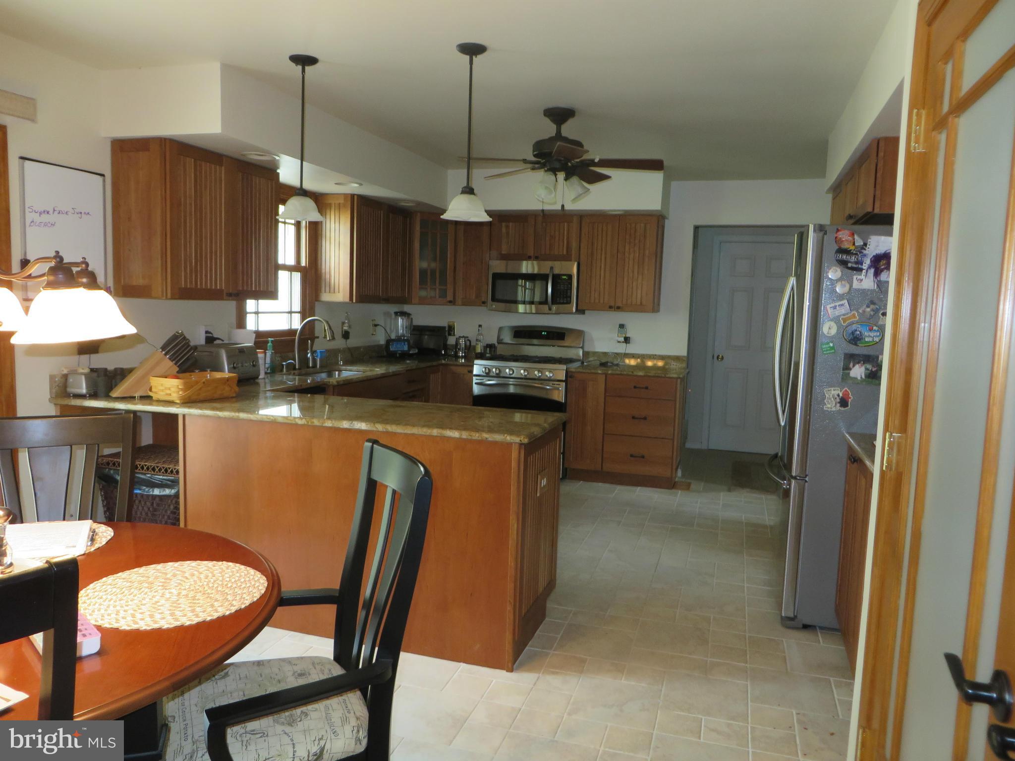 15811 York Road Sparks, MD 21152 - Photo 11 of 30 Kitchen
