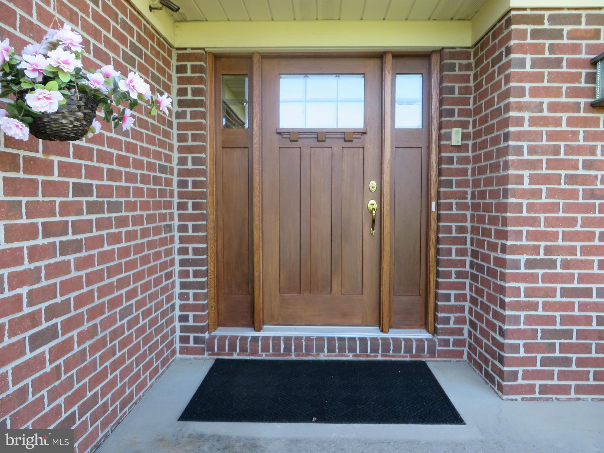 15811 York Road Sparks, MD 21152 - Photo 3 of 30 Exterior (Front)
