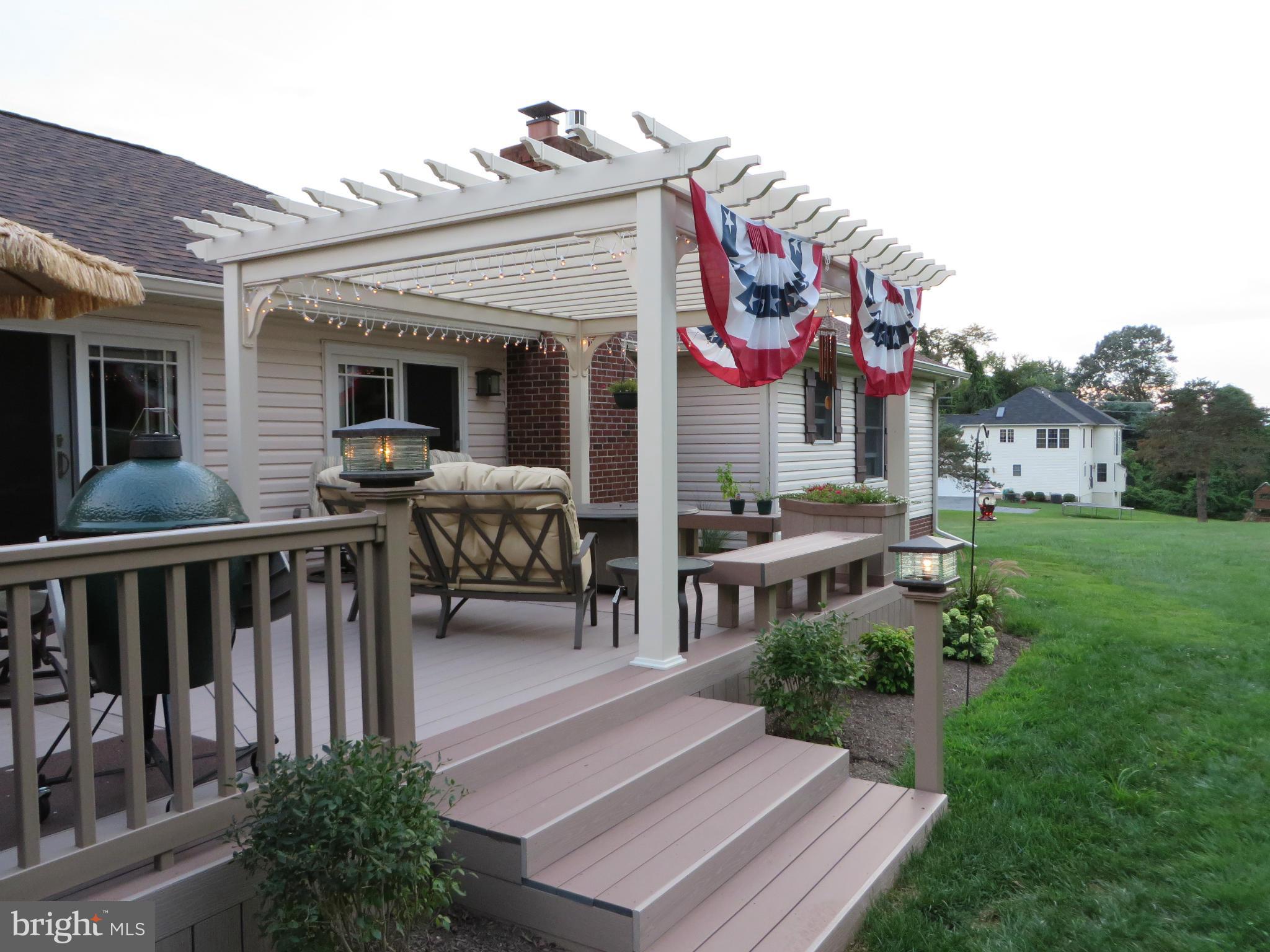 15811 York Road Sparks, MD 21152 - Photo 29 of 30 Exterior (Rear)