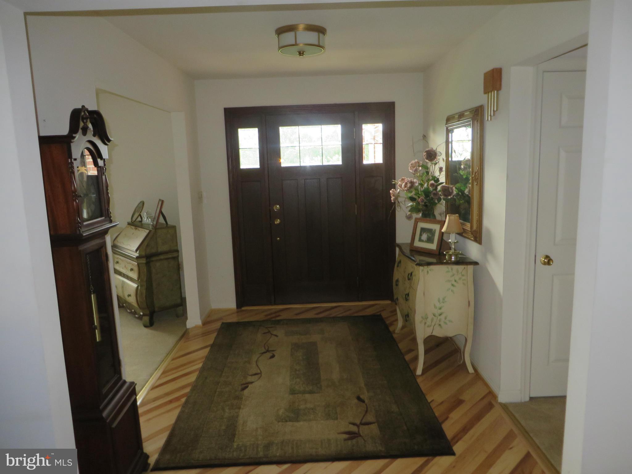 15811 York Road Sparks, MD 21152 - Photo 4 of 30 Interior (General)
