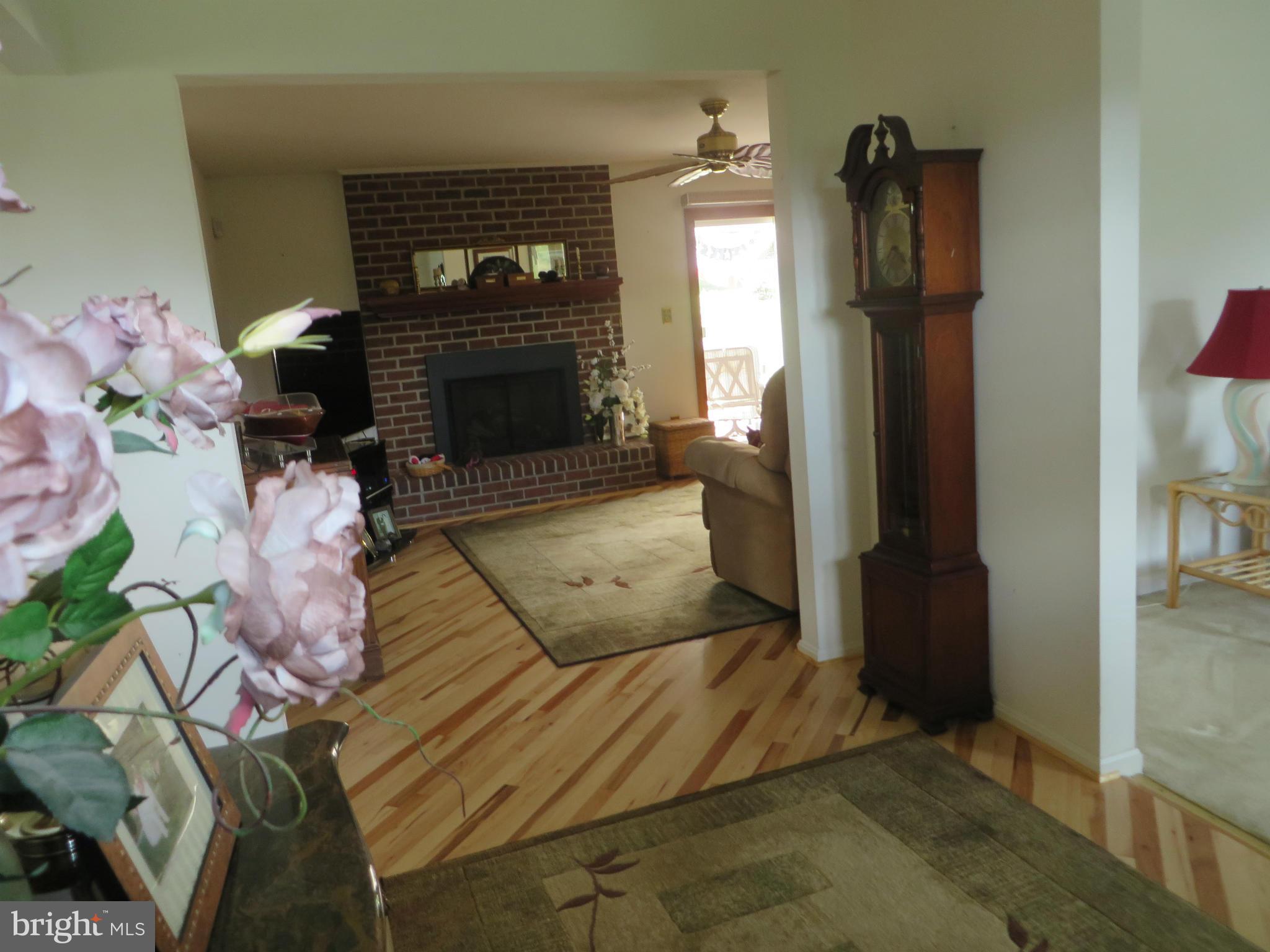 15811 York Road Sparks, MD 21152 - Photo 5 of 30 Interior (General)