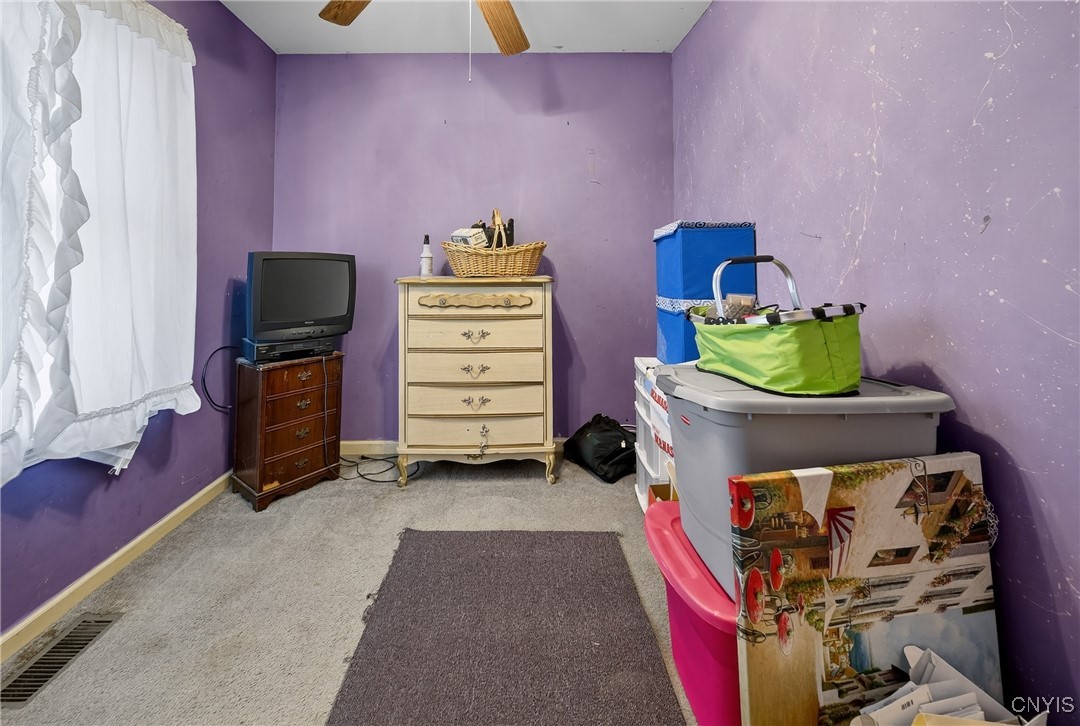 9422 Birch Tree Road Brewerton, NY 13029 - Photo 20 of 32 Third bedroom