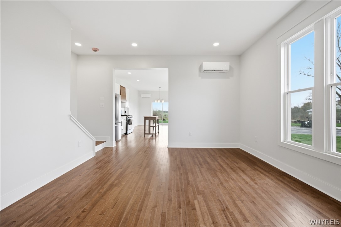 4350 Mapleton Road Pendleton, NY 14094 - Photo 6 of 42