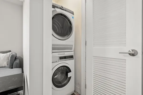 $3,200 | 543 Dorchester Avenue, Unit 3, Boston, MA 02127