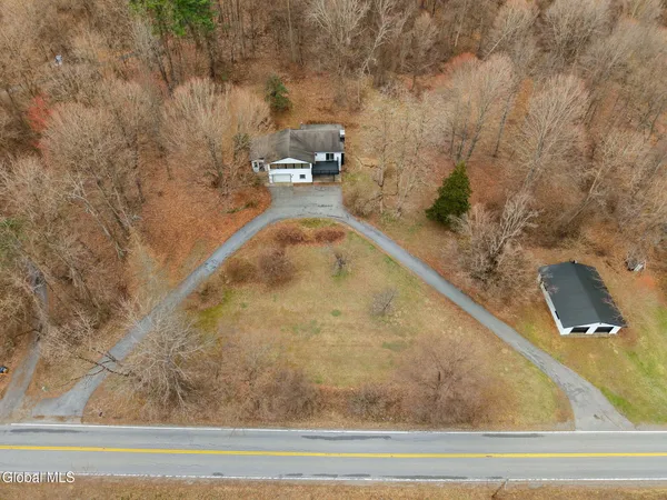 $549,999 | 122 Parkhurst Road, Wilton, NY 12831