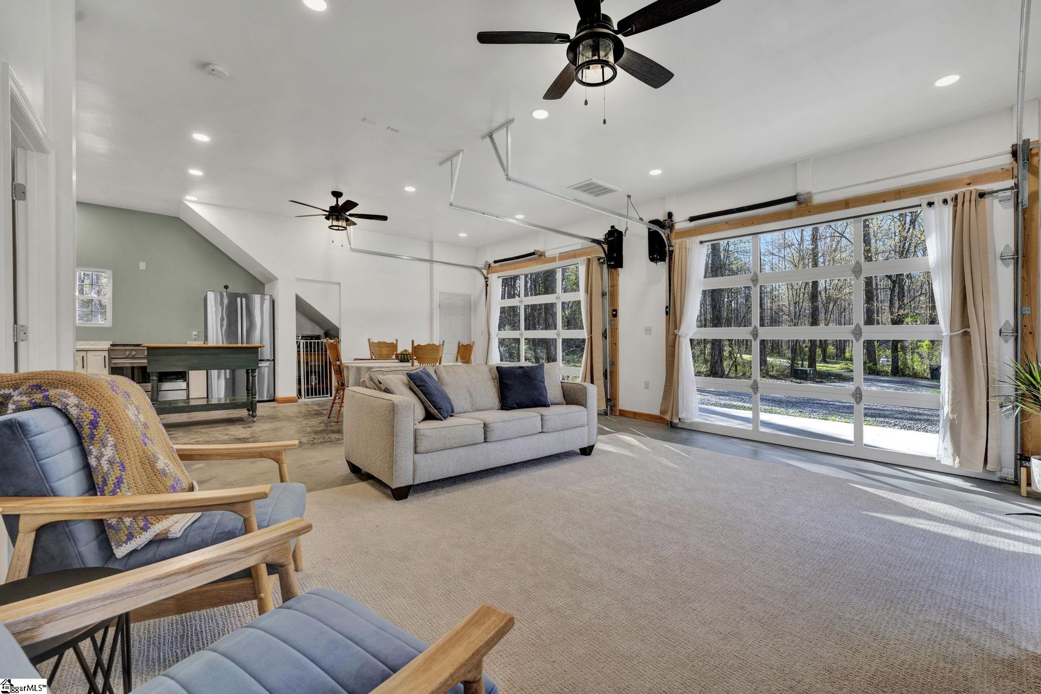 913 Whitmire Road Easley, SC 29640 - Photo 17 of 31 Gallery Image 17