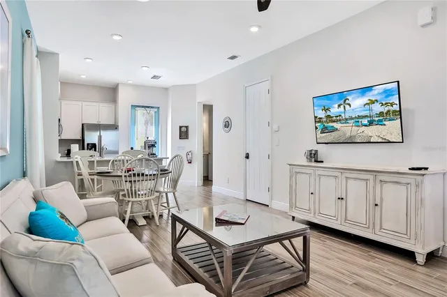 $3,300 | 8038 Surf Street, Kissimmee, FL 34747