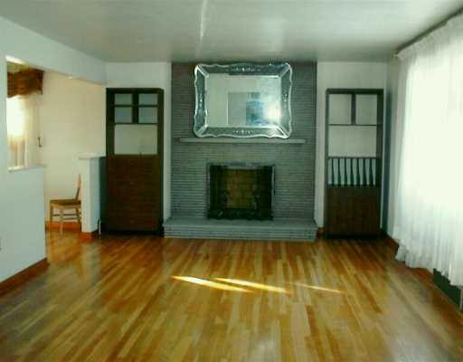 Living Room. 