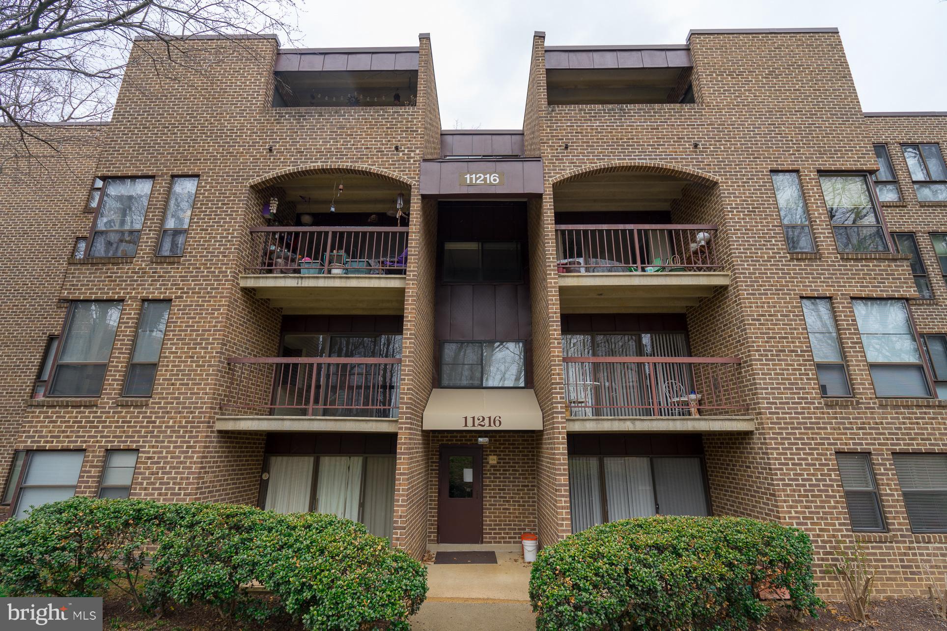 11216 Chestnut Grove Square, Unit 119 Reston, VA 20190 - Photo 1 of 16 2nd Floor Unit 3BED/1.5BATH Condo in Reston!