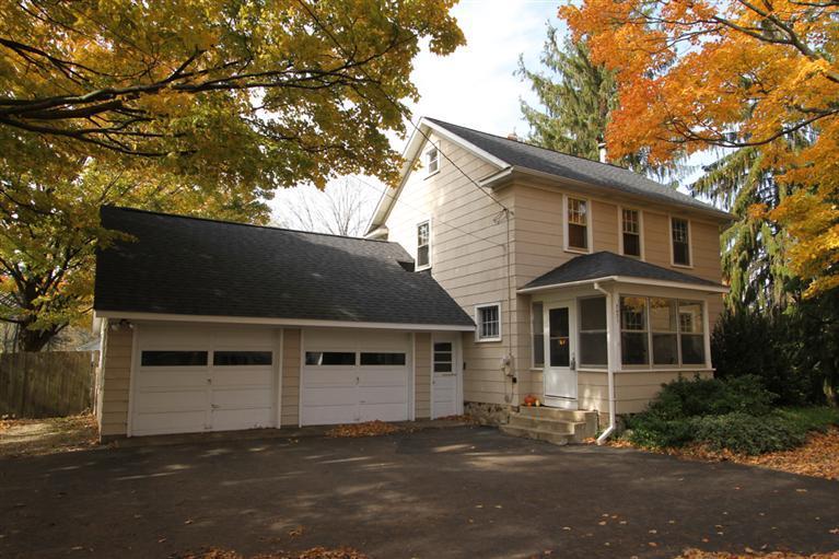 2921 Nichols Road Kalamazoo, MI 49006 - Photo 1 of 24 Primary Photo