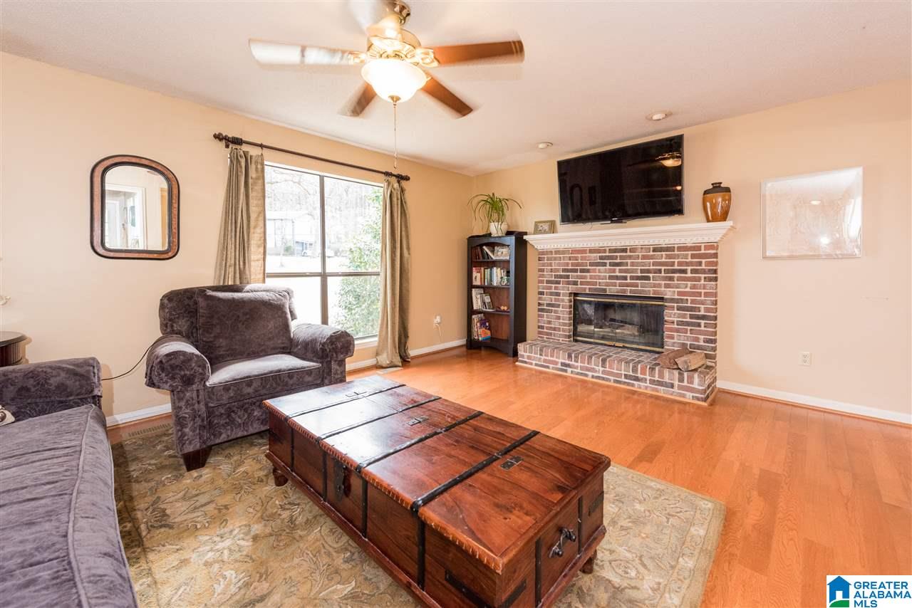 101 Hickory Street Alabaster, AL 35114 - Photo 6 of 35