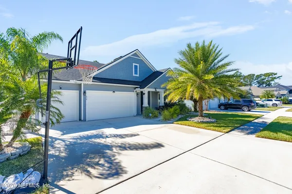 $575,000 | 454 Willow Lake Drive, St. Augustine, FL 32092