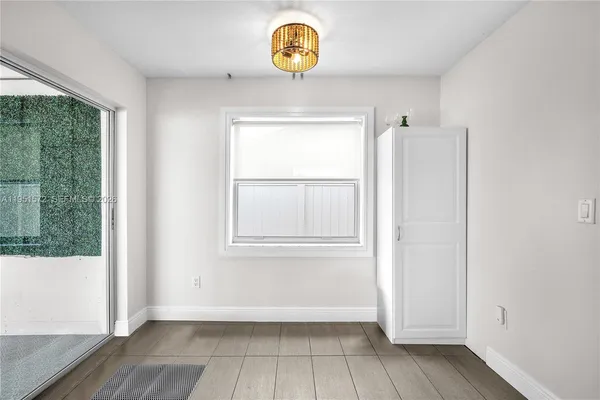 $3,500 | 22599 Southwest 65th Avenue, Boca Raton, FL 33428