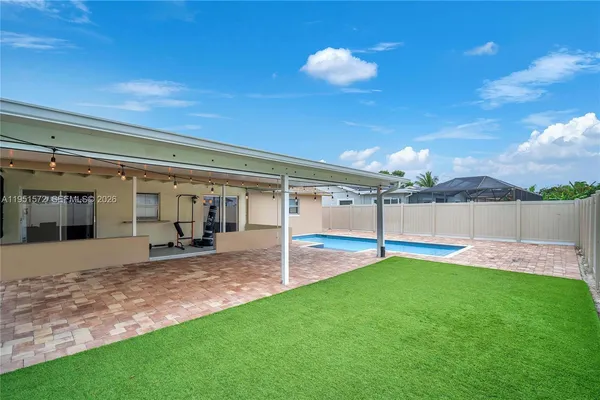 $3,500 | 22599 Southwest 65th Avenue, Boca Raton, FL 33428