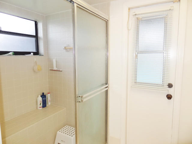18255 181st Circle South Boca Raton, FL 33498 - Photo 17 of 20 MASTER BATHROOM W/ POOL ACCESS