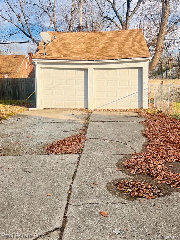 16524 Sunderland Road Detroit, MI 48219 - Photo 27 of 27 Gallery Image 27
