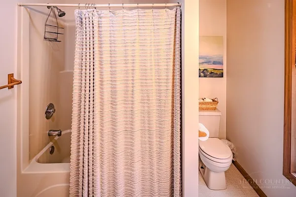 $599,000 | 129 Lower Grouse Ridge Road, Beech Mountain, NC 28604