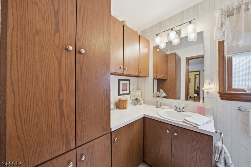 92 Mt Hope Road Rockaway, NJ 07866 - Photo 9 of 45