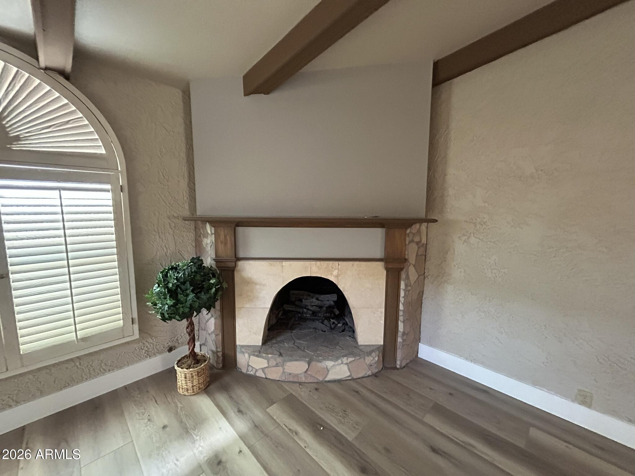 5100 North Miller Road, Unit 11 Scottsdale, AZ 85250 - Photo 13 of 43 c living5