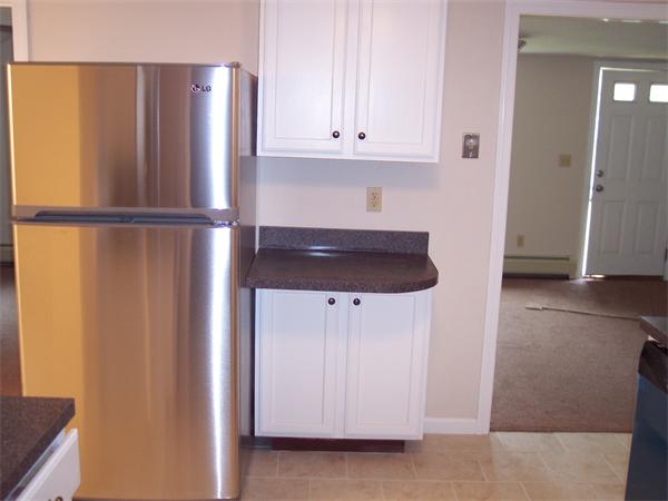 47 Brandon Avenue Springfield, MA 01119 - Photo 4 of 20 Gallery Image 4