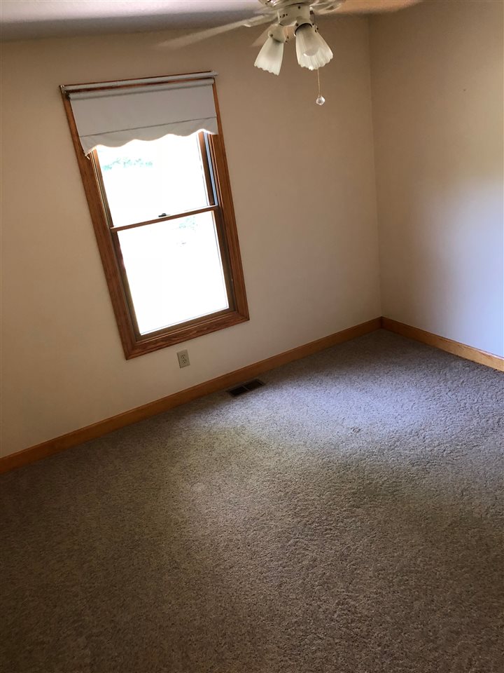 6217 West Ferguson Road Fort Wayne, IN 46809 - Photo 21 of 36