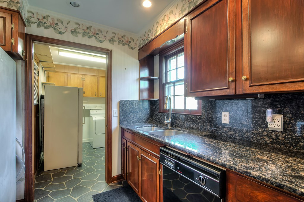 301 Adams Avenue Sumter, SC 29150 - Photo 17 of 29 Gallery Image 17