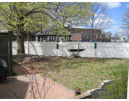 38 Hamblin Road Waltham, MA 02453 - Photo 15 of 16