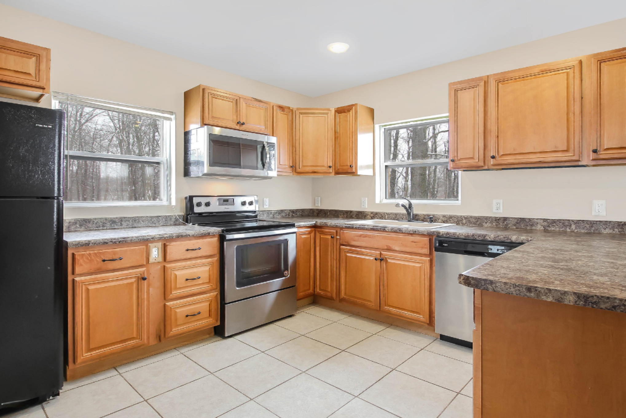 626 Ruth Street Portage, MI 49002 - Photo 4 of 13 Kitchen