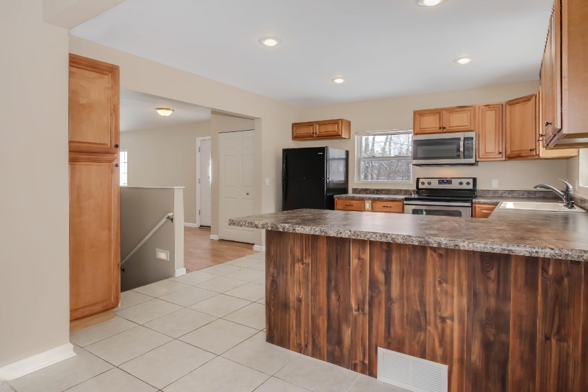 626 Ruth Street Portage, MI 49002 - Photo 5 of 13 Kitchen