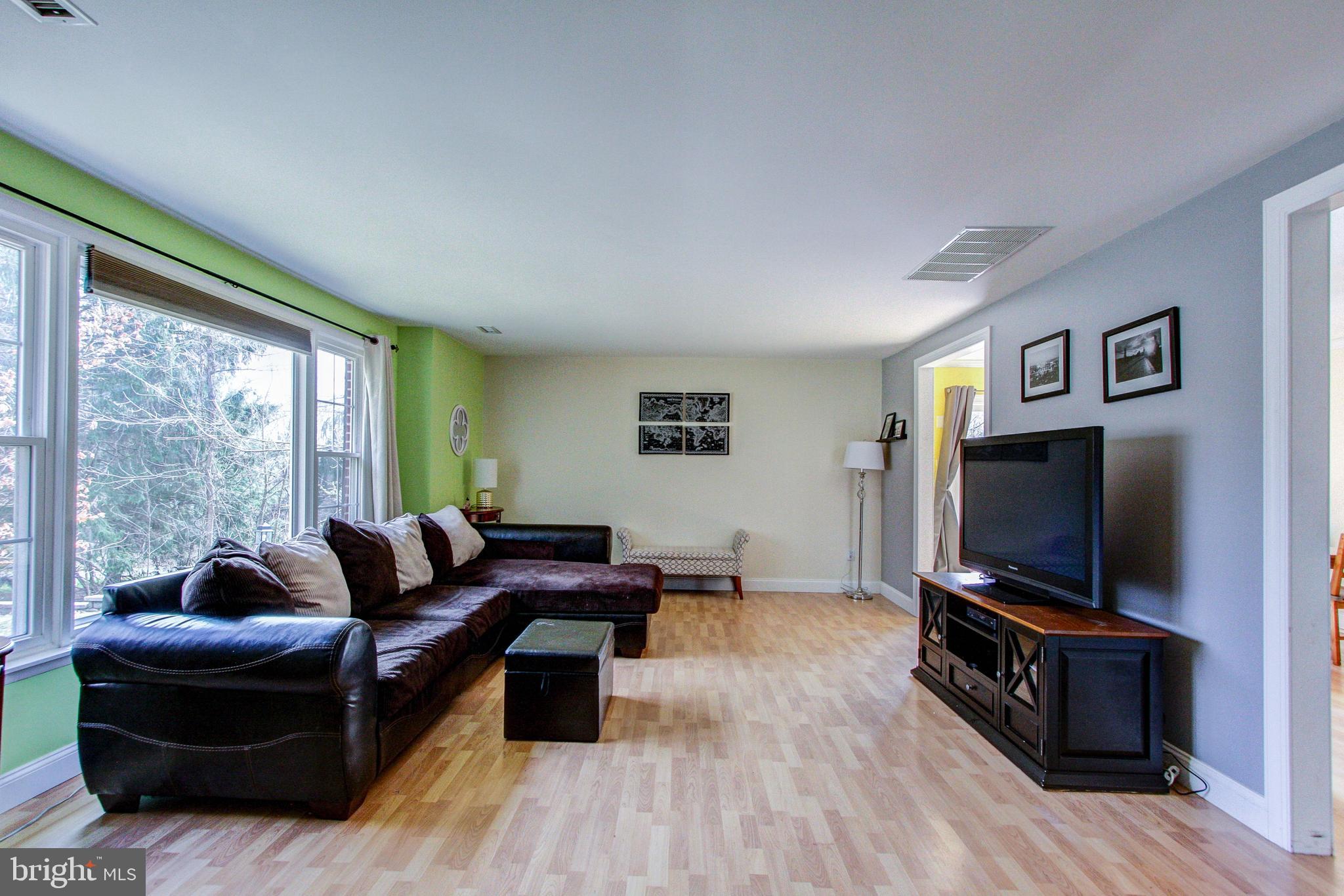 214 Chalfont Road Chalfont, PA 18914 - Photo 14 of 43 Gallery Image 14