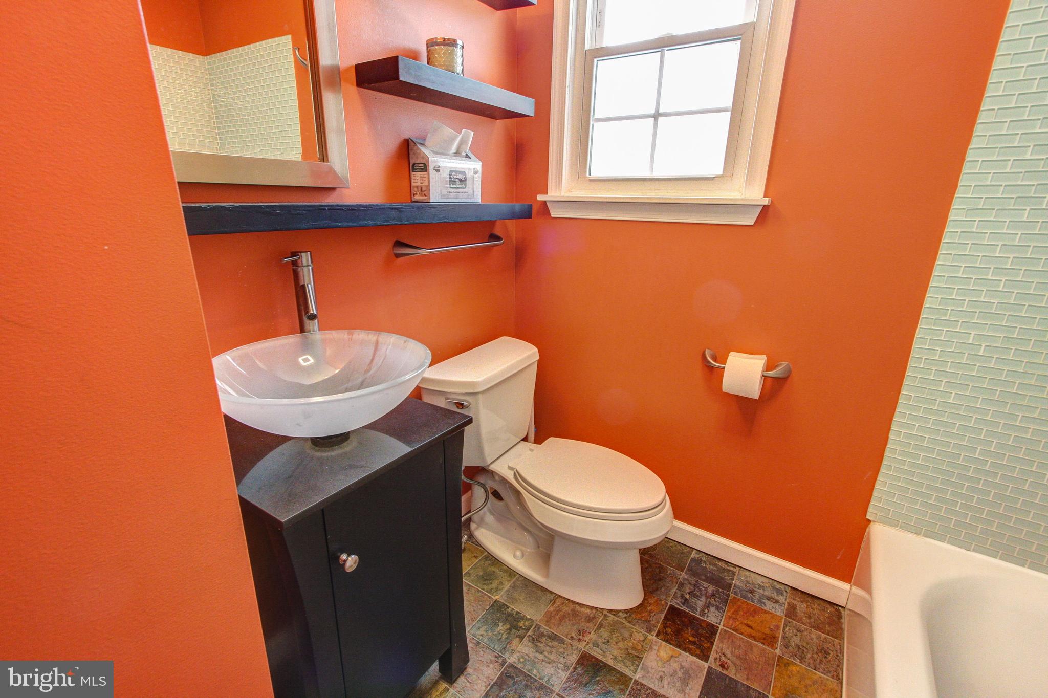 214 Chalfont Road Chalfont, PA 18914 - Photo 33 of 43 Gallery Image 33