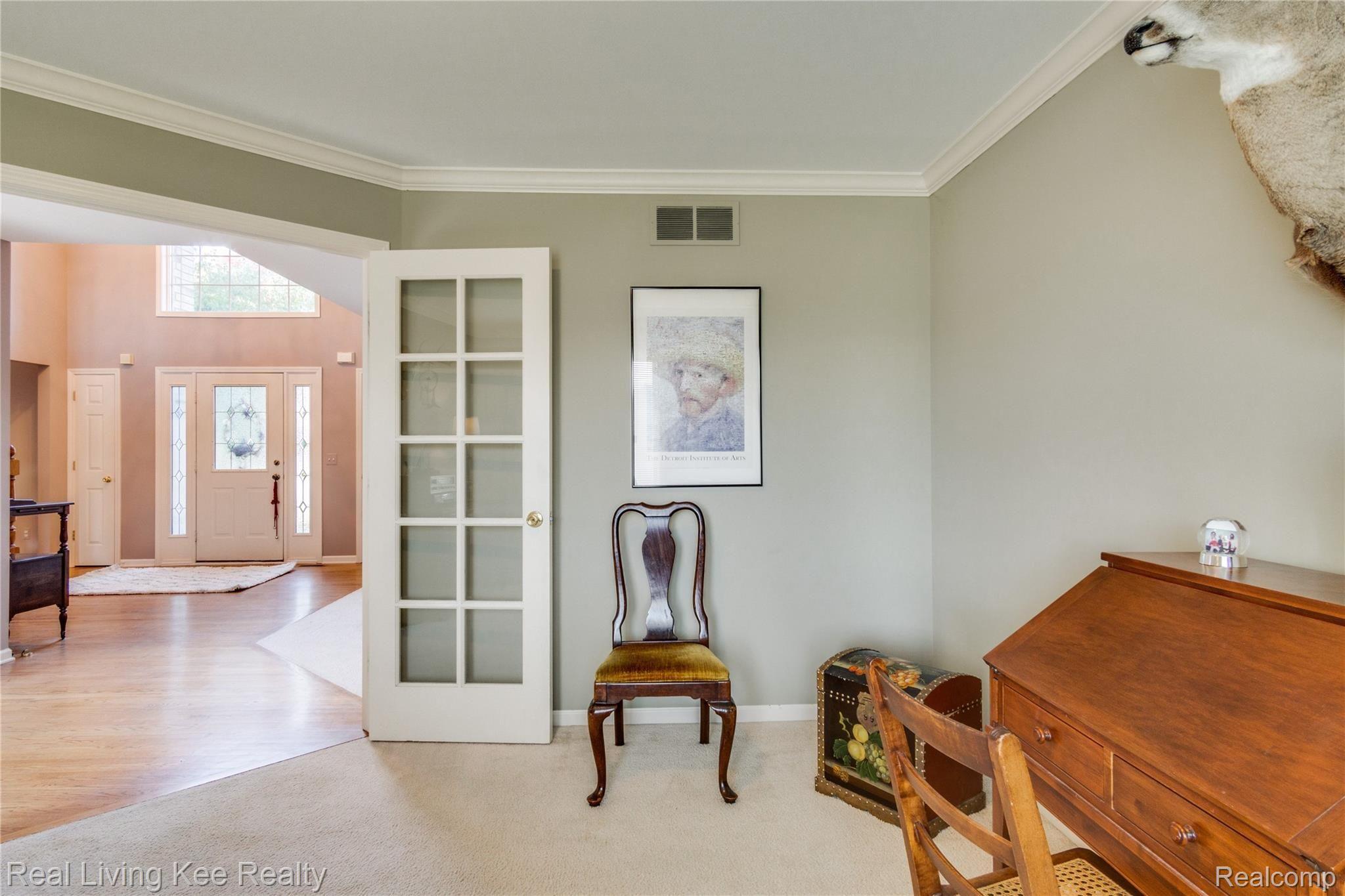 6519 Chatham Circle Rochester, MI 48306 - Photo 19 of 50 Interiors (15 of 61).jpg