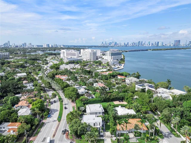 $25,000 | 4364 Alton Road, Miami Beach, FL 33140