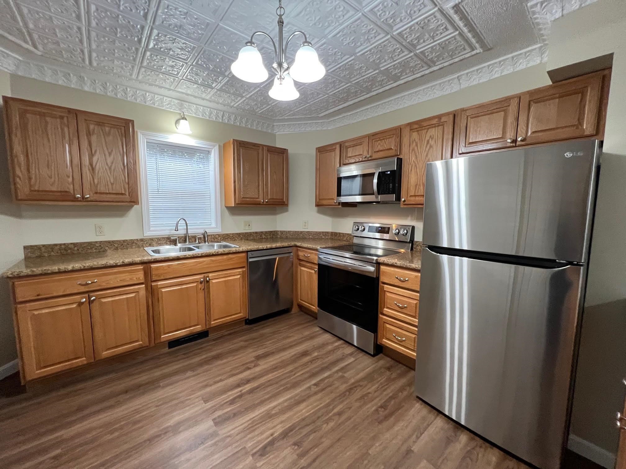 932 Portland Street Rochester, NH 03868 - Photo 3 of 27